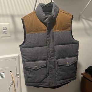 Gap Puffer Vest